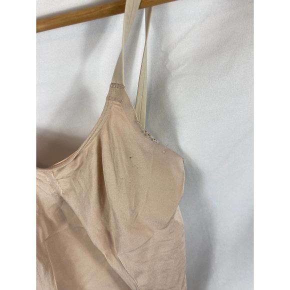 Spanx Shaper Bodysuit size small - Picture 3 of 6